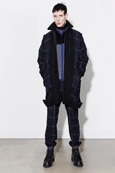 Look 24